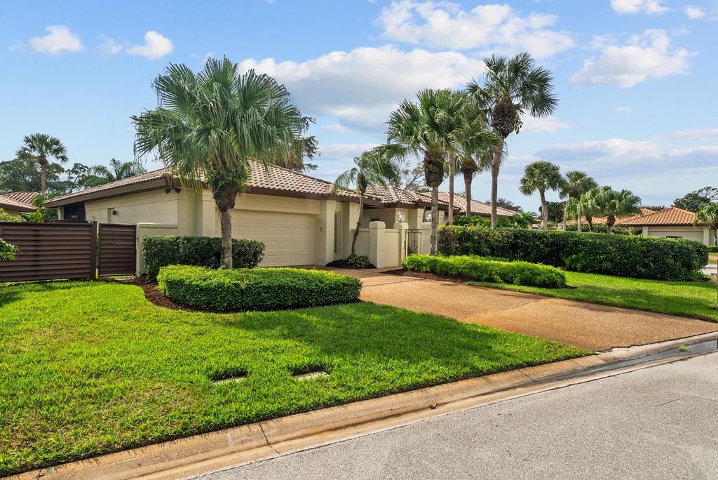 Photo of 5402 SE Meredith Terrace, Stuart, FL 34997 (MLS # R10953511)