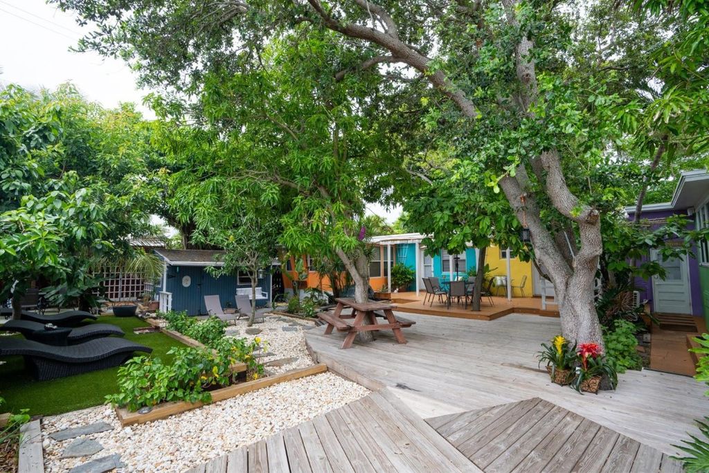 Photo of 1944 NE 5th Street, Deerfield Beach, FL 33441 (MLS # F10488055)