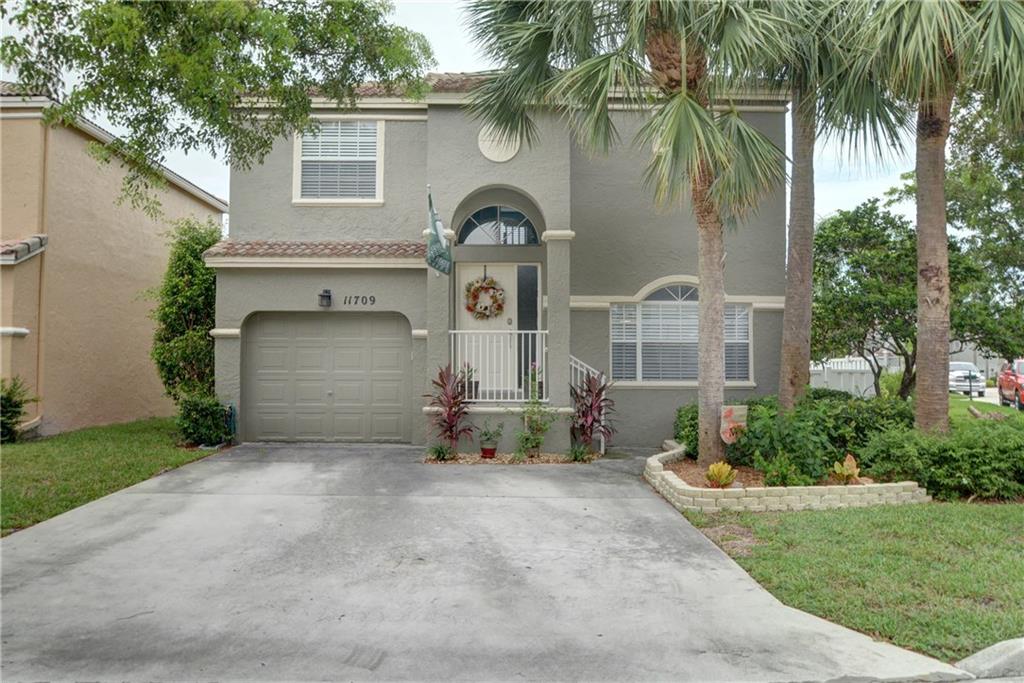 West Glen Manor 145-7 B - Residential