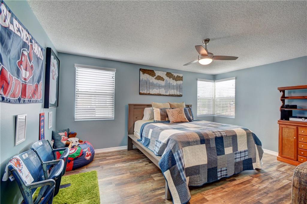 West Glen Manor 145-7 B - Residential