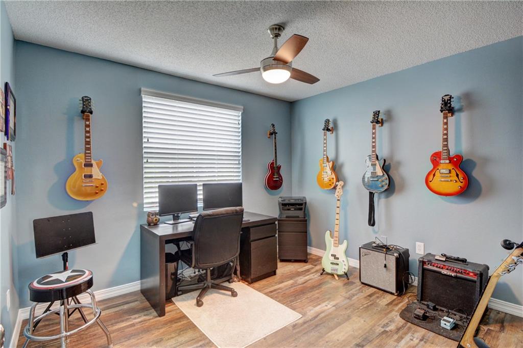 West Glen Manor 145-7 B - Residential