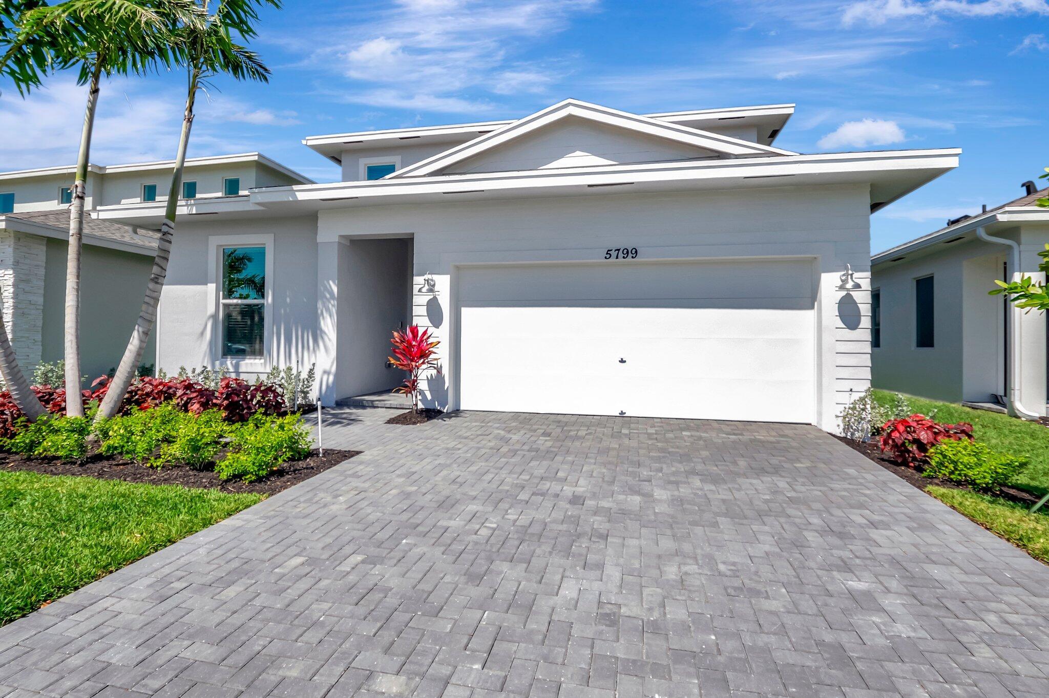 5799 Graceful Way