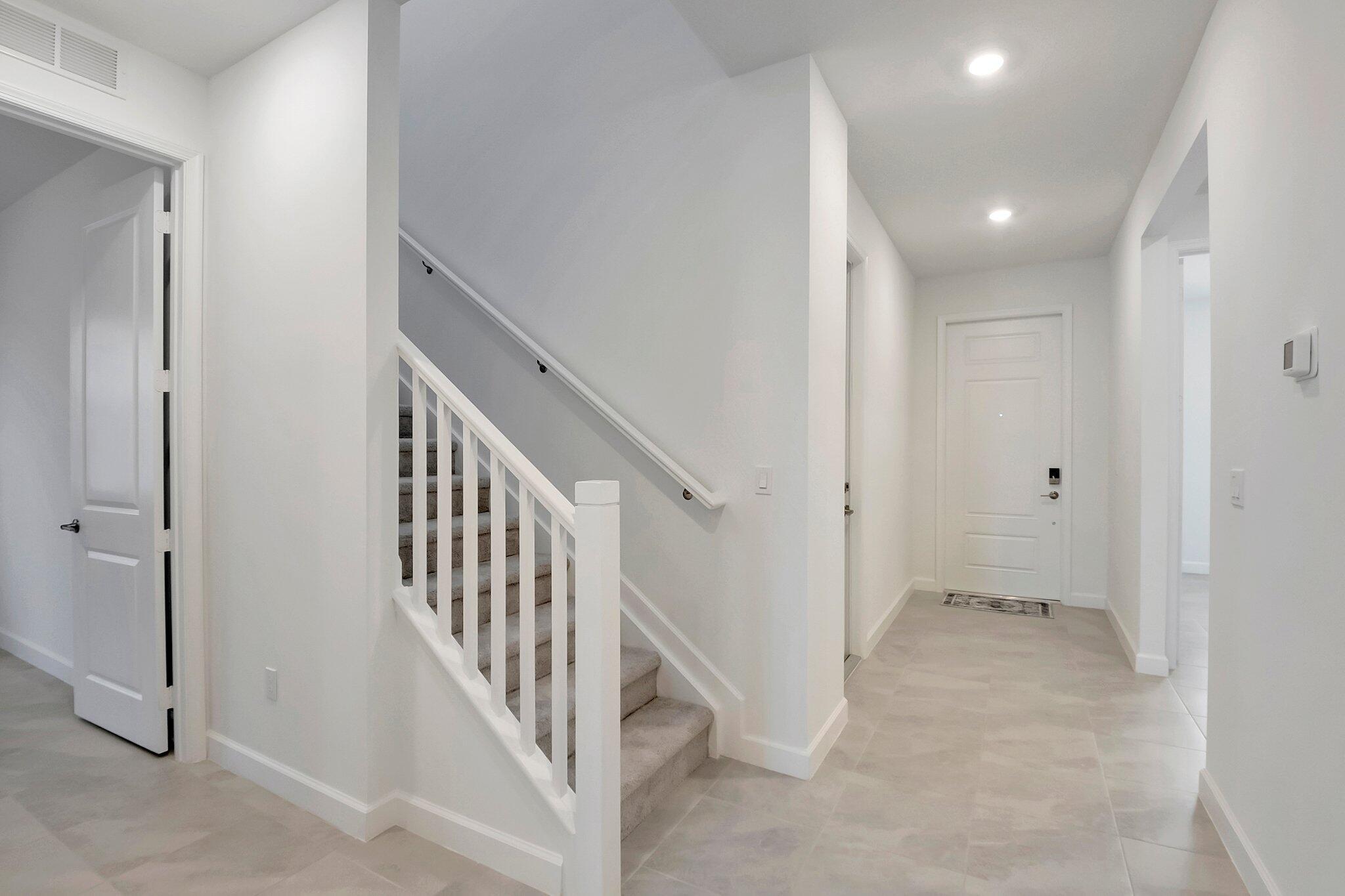 5799 Graceful Way