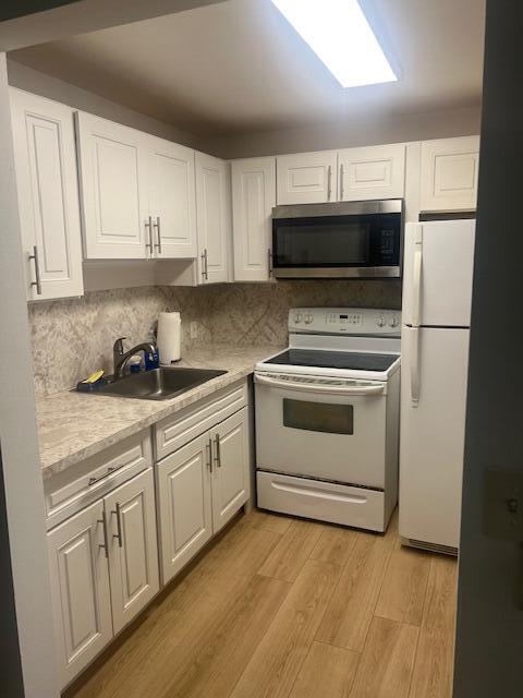 CENTURY VILLAGE - Residential Lease