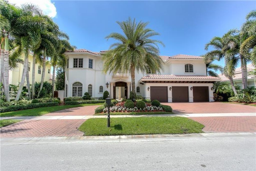Photo of 621 Sweet Bay Ave, Plantation, FL 33324 (MLS # F10288364)