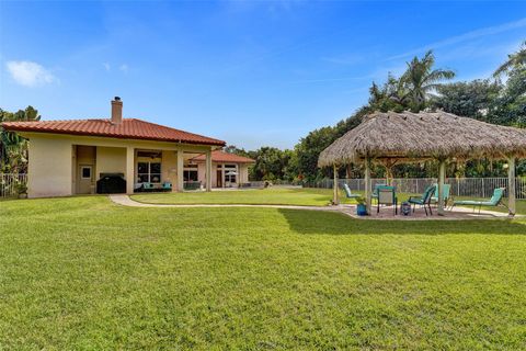 A home in Plantation