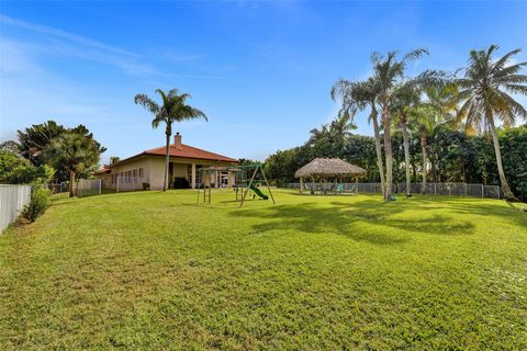 A home in Plantation