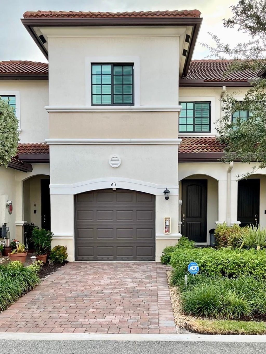 Photo of 4218 N Dixie Highway #63, Oakland Park, FL 33334 (MLS # F10508644)