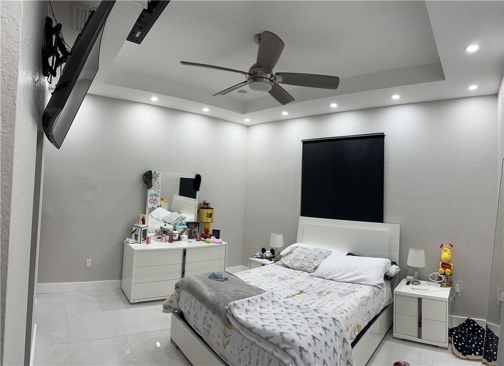 Las Terrazas at Vizcaya - Residential