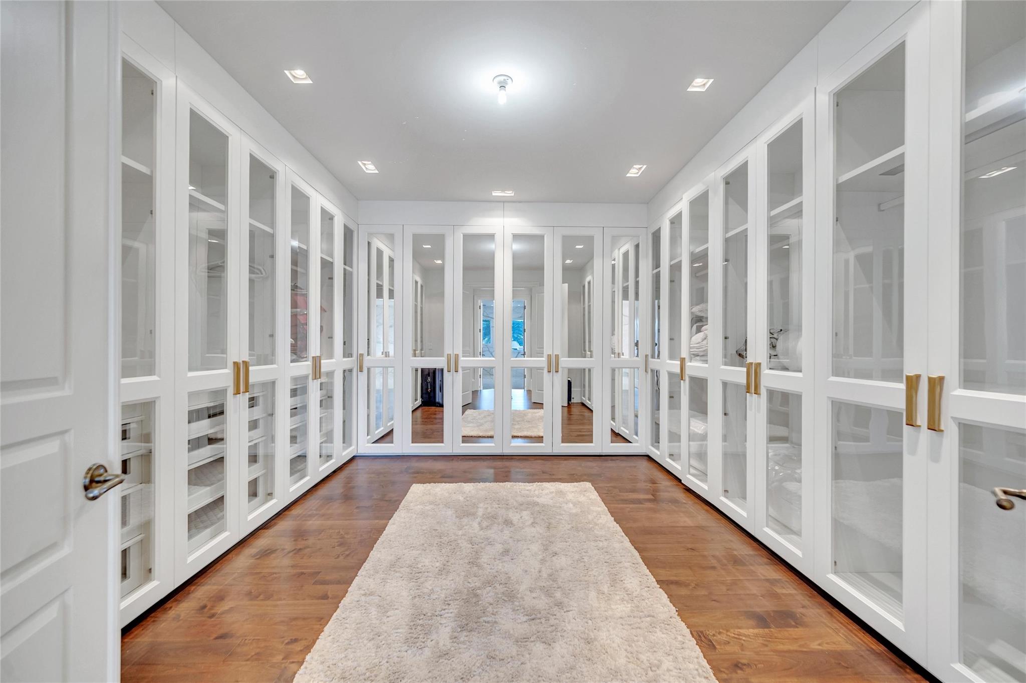 ISLA BAHIA - Residential