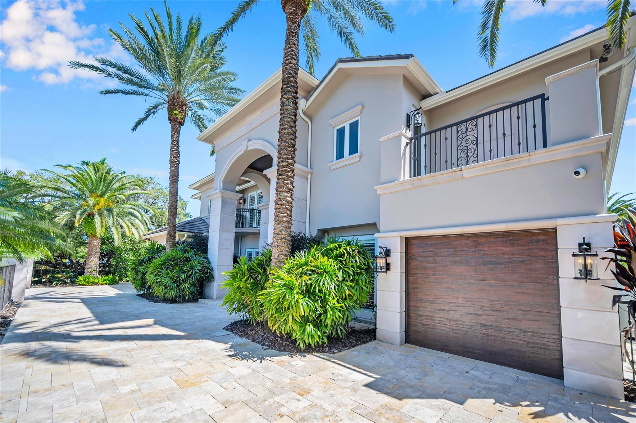 ISLA BAHIA - Residential