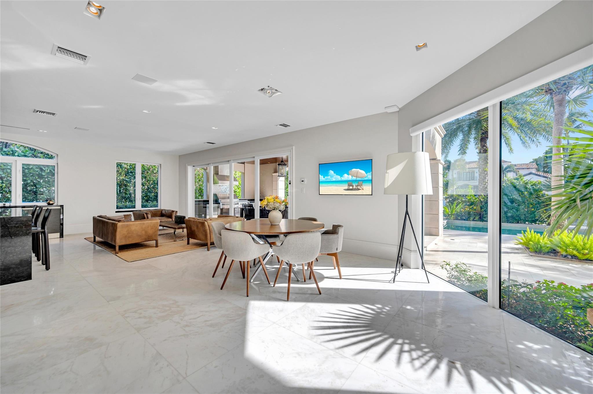 ISLA BAHIA - Residential