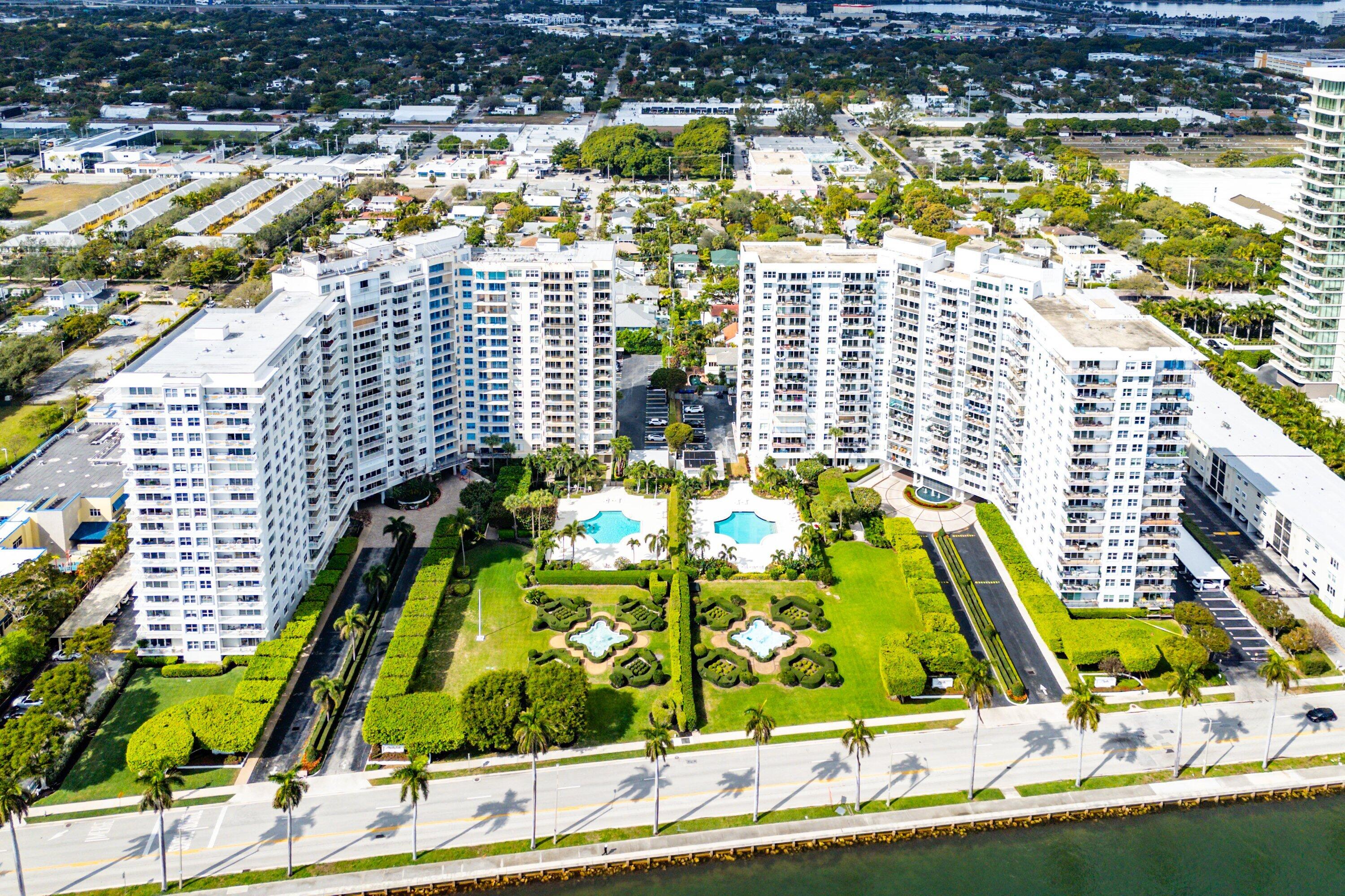 RAPALLO CONDO - Residential