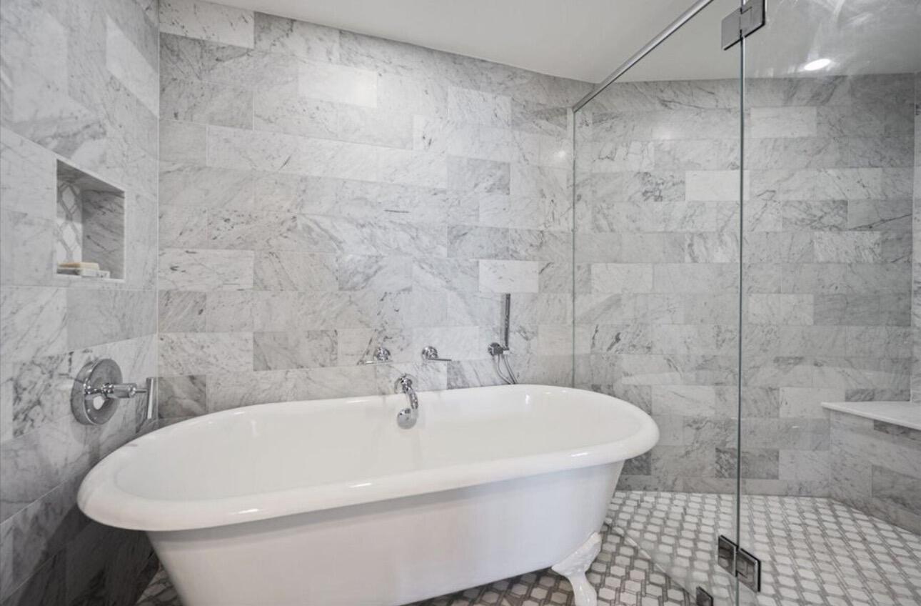 RAPALLO CONDO - Residential