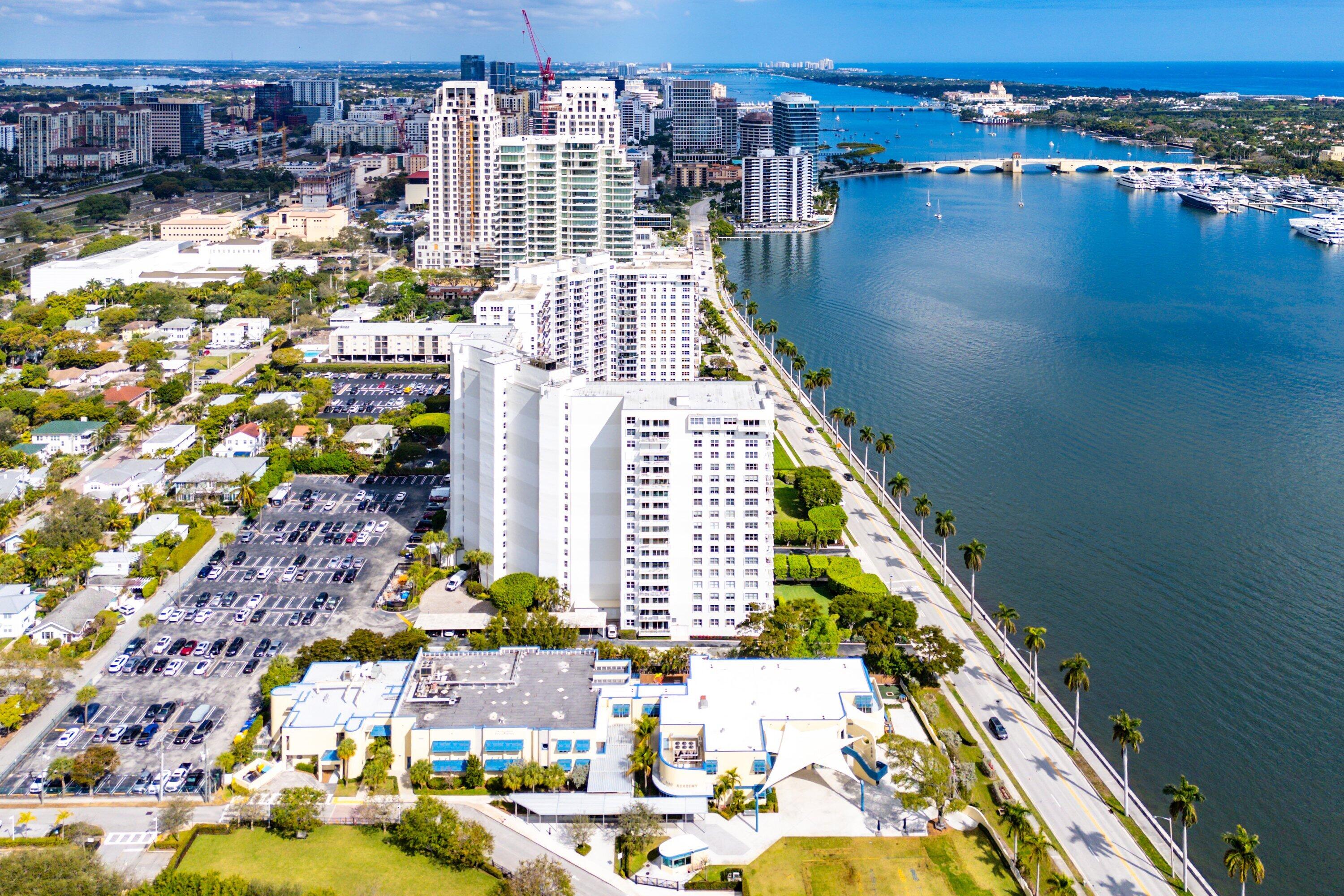 RAPALLO CONDO - Residential