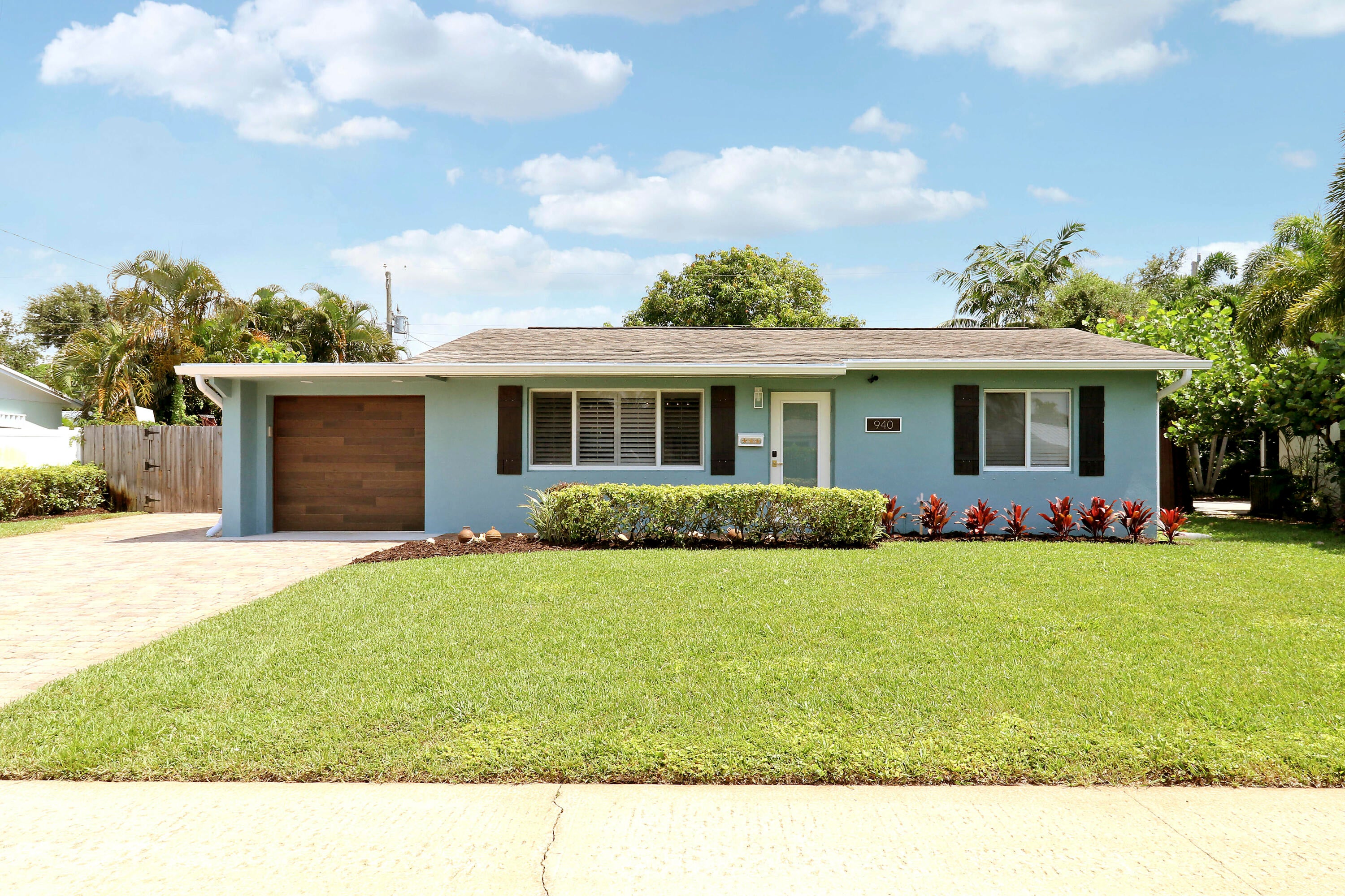 940 Dogwood Road