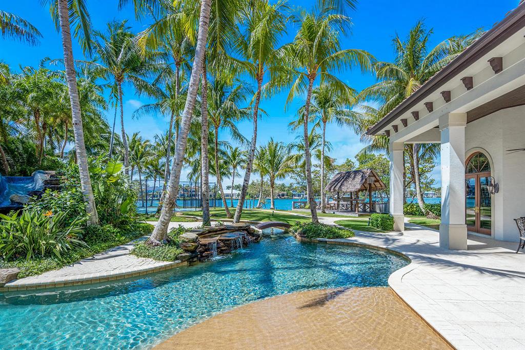 RIVERSIDE ON THE LOXAHATCHEE - Residential