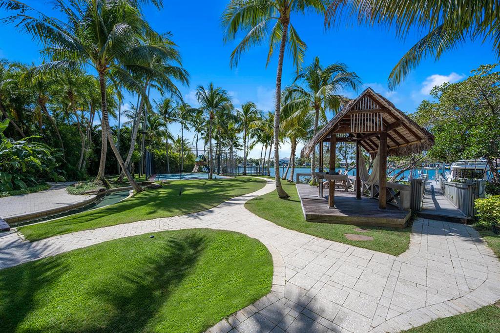 RIVERSIDE ON THE LOXAHATCHEE - Residential