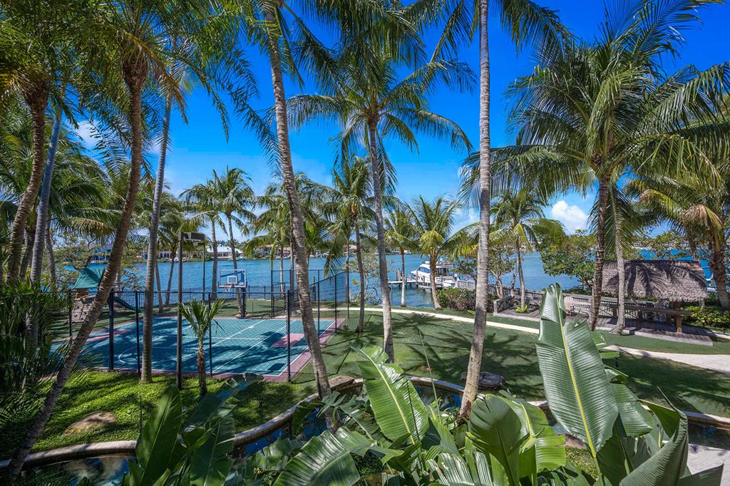 RIVERSIDE ON THE LOXAHATCHEE - Residential