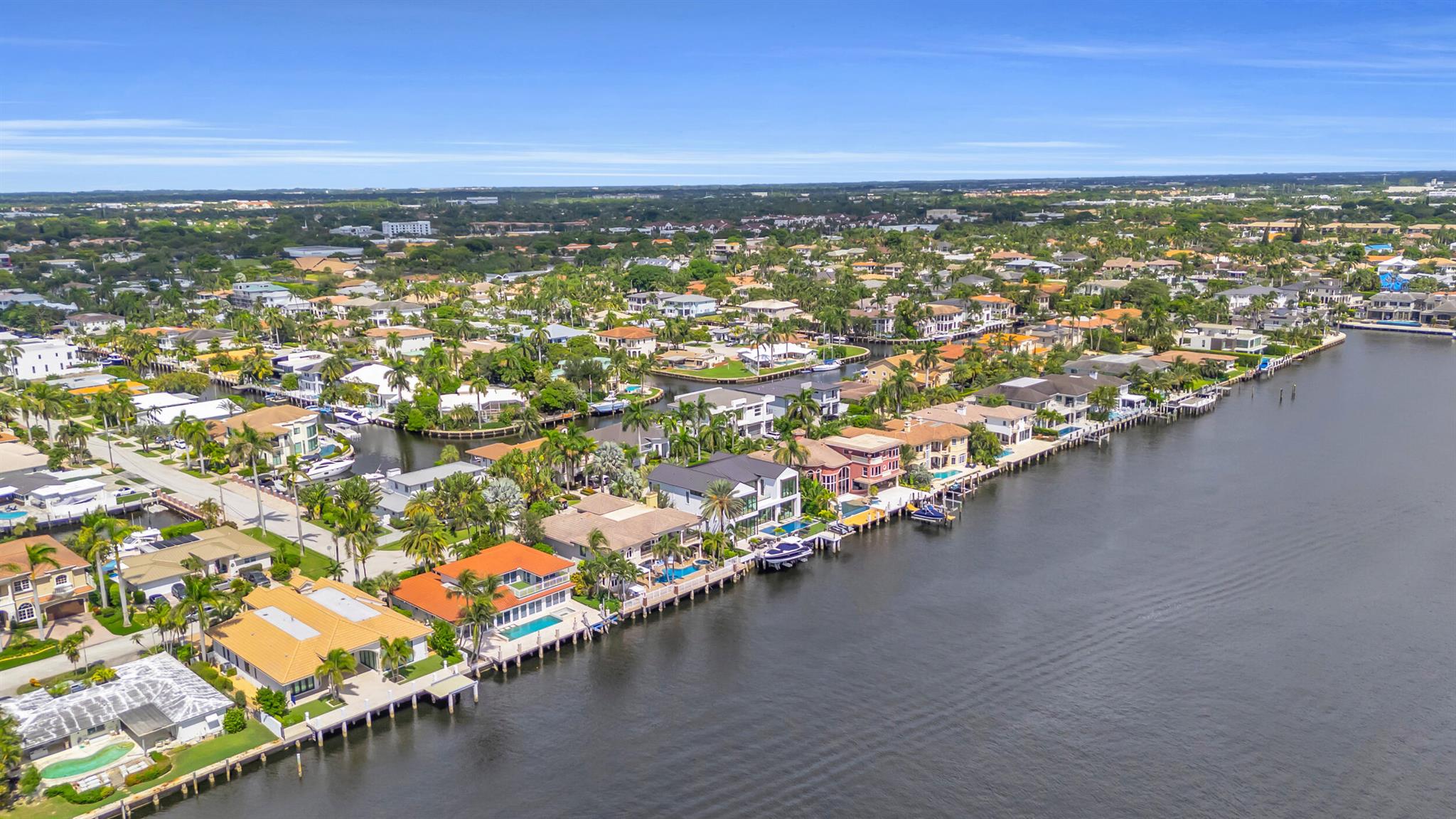 BOCA HARBOUR 1ST SEC - Residential