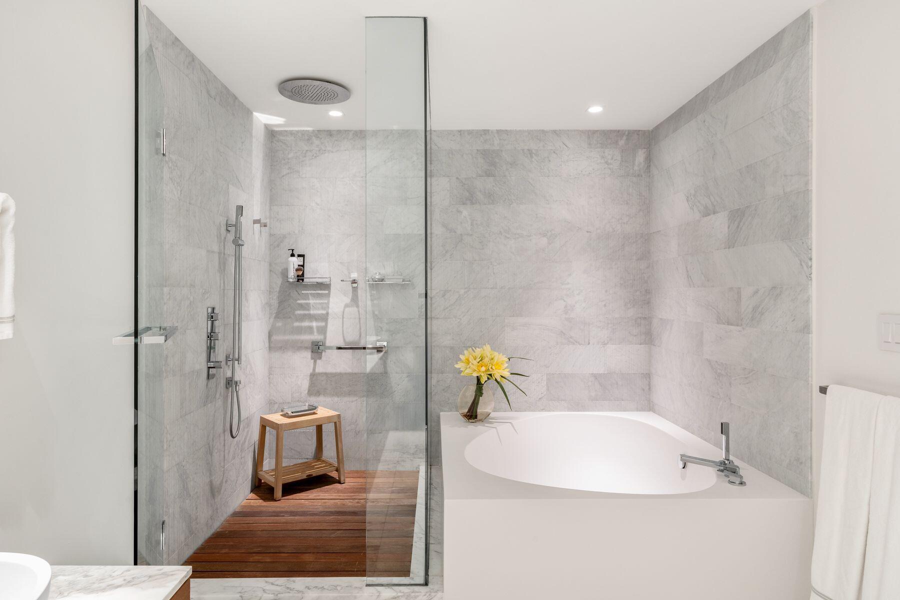 OCEANA BAL HARBOUR CONDO - Residential