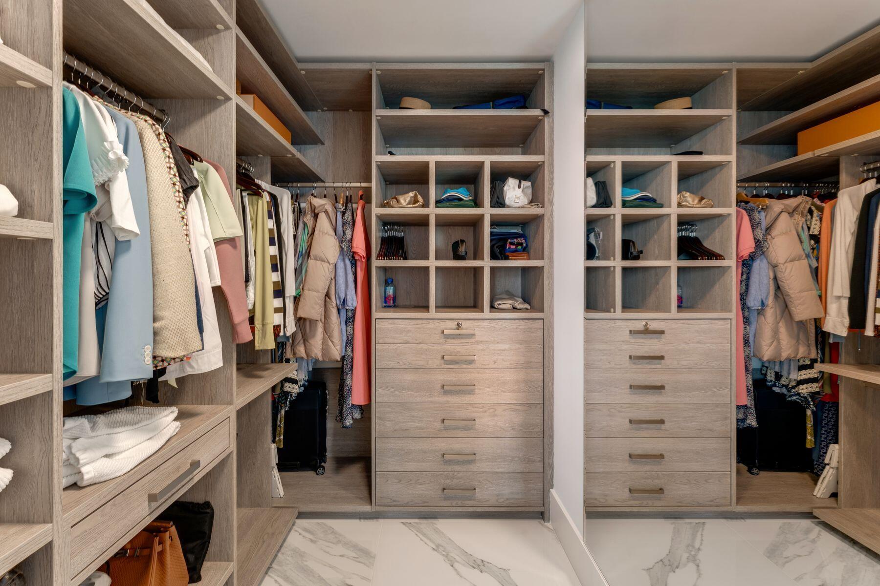 OCEANA BAL HARBOUR CONDO - Residential