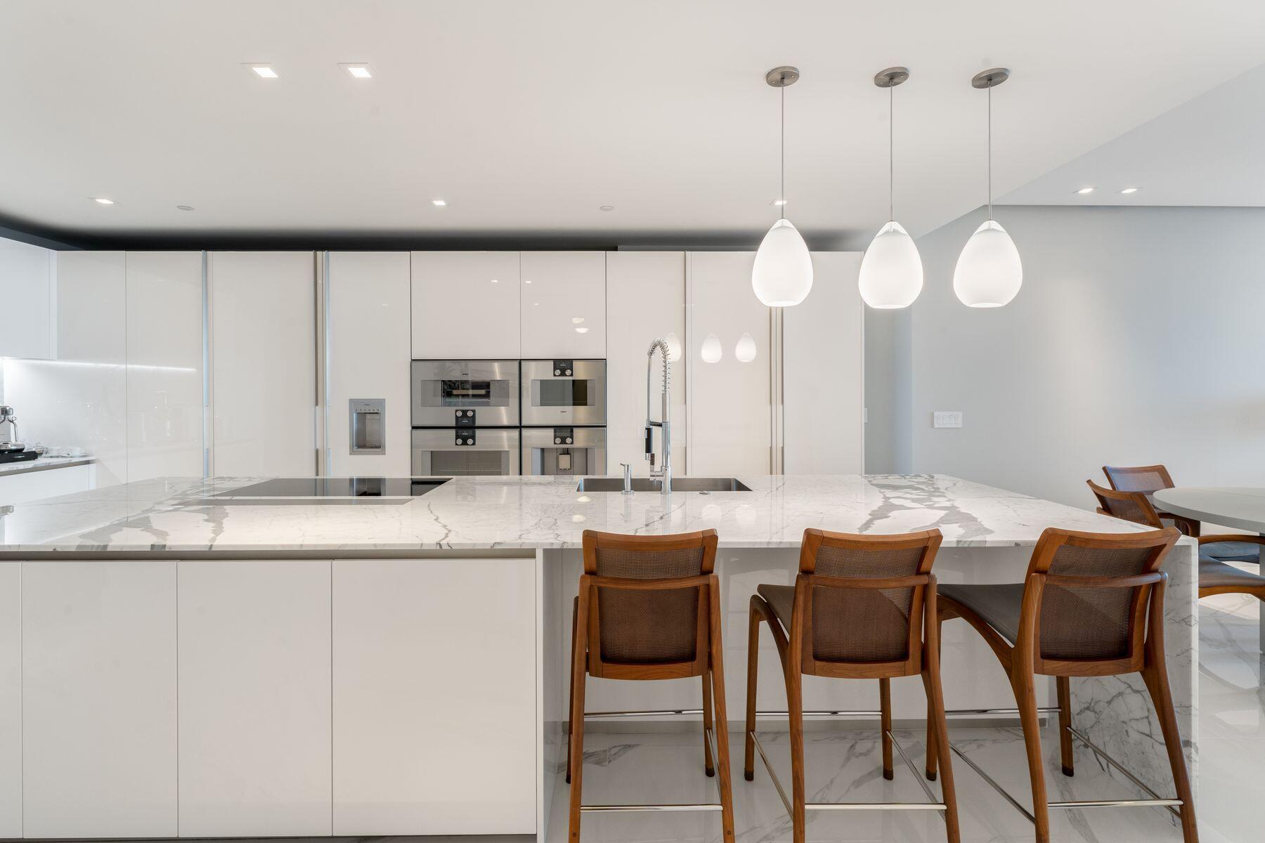 OCEANA BAL HARBOUR CONDO - Residential