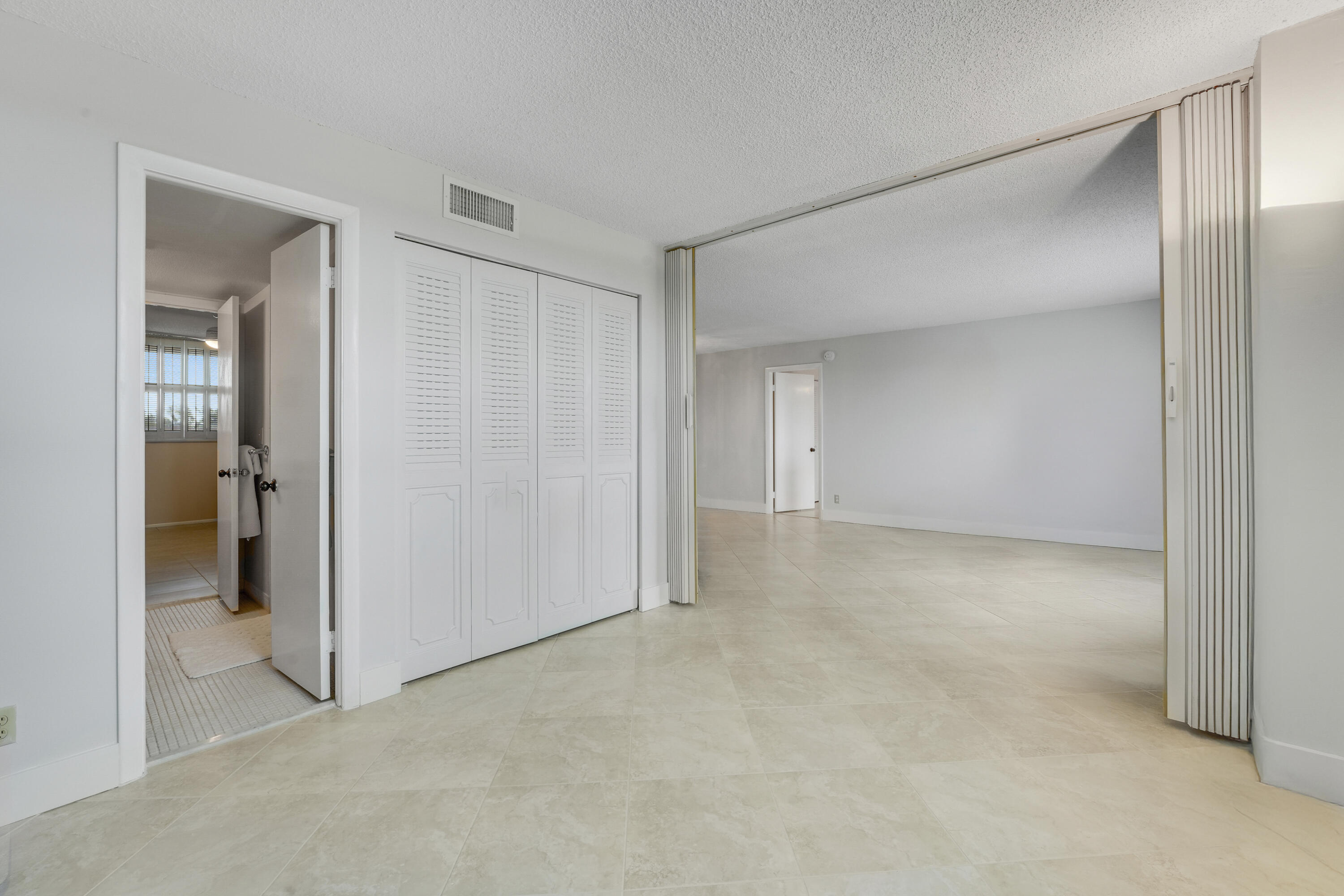 BOCA TEECA CONDO 5 - Residential Lease
