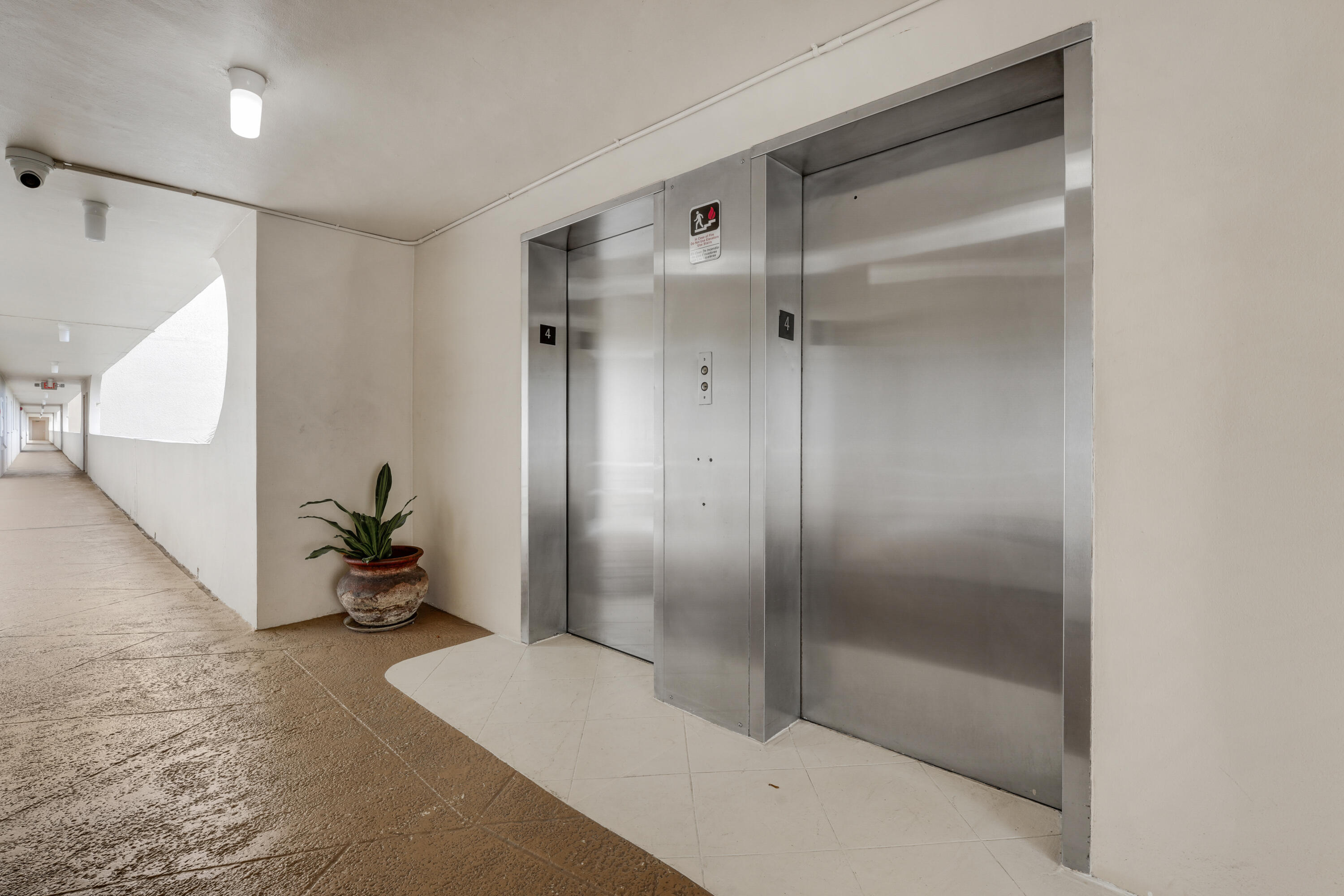 BOCA TEECA CONDO 5 - Residential Lease