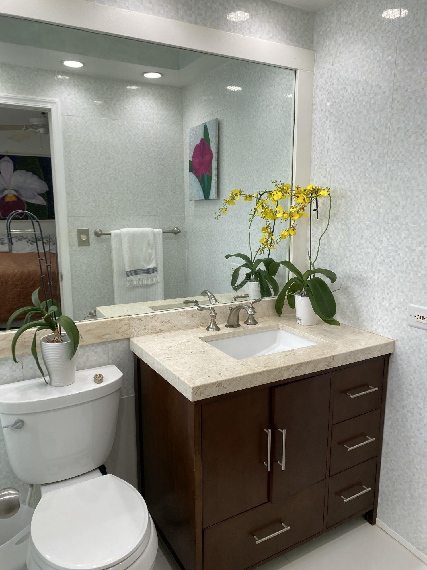 Leisure Towers - Residential Lease