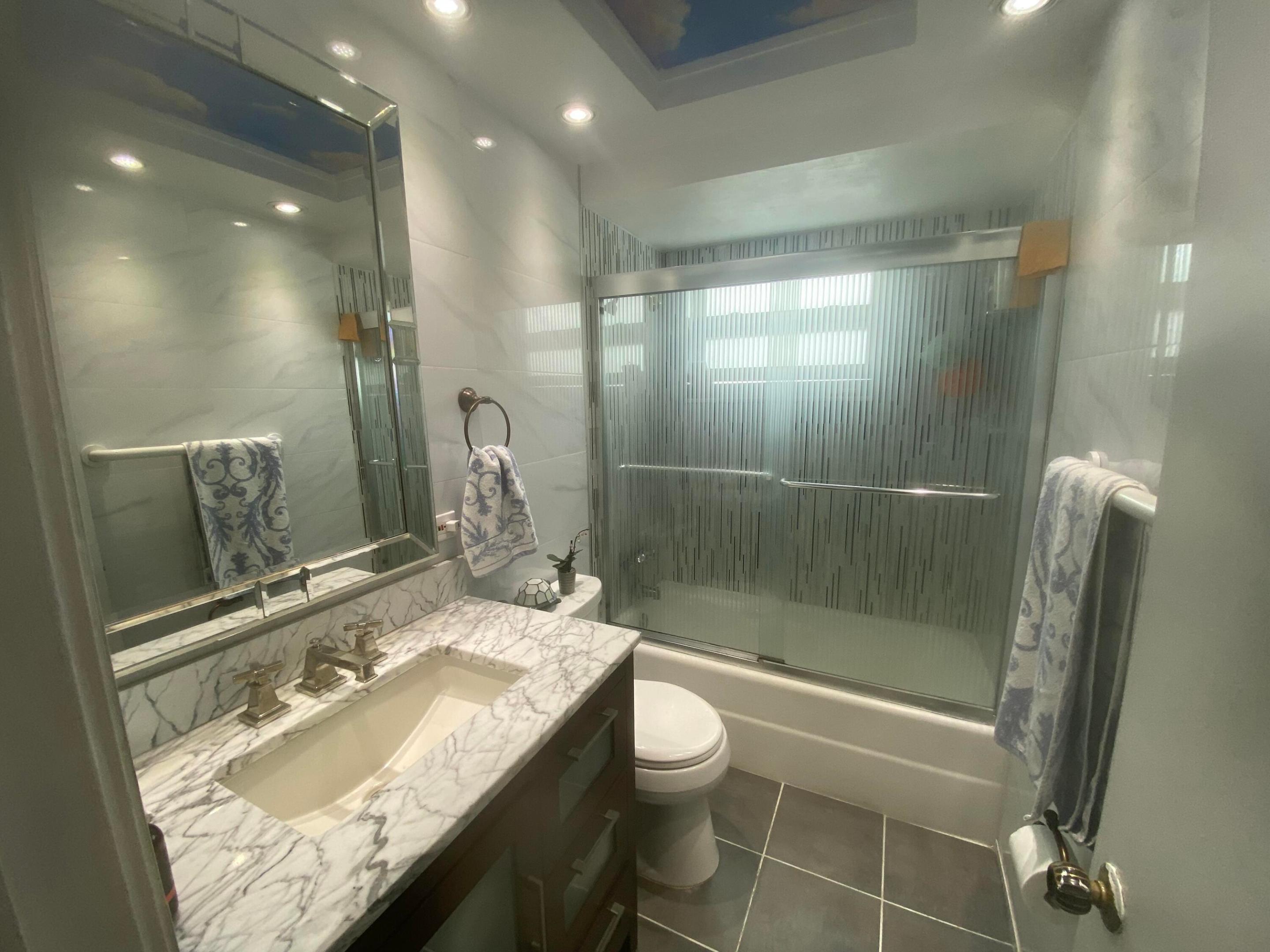 Leisure Towers - Residential Lease