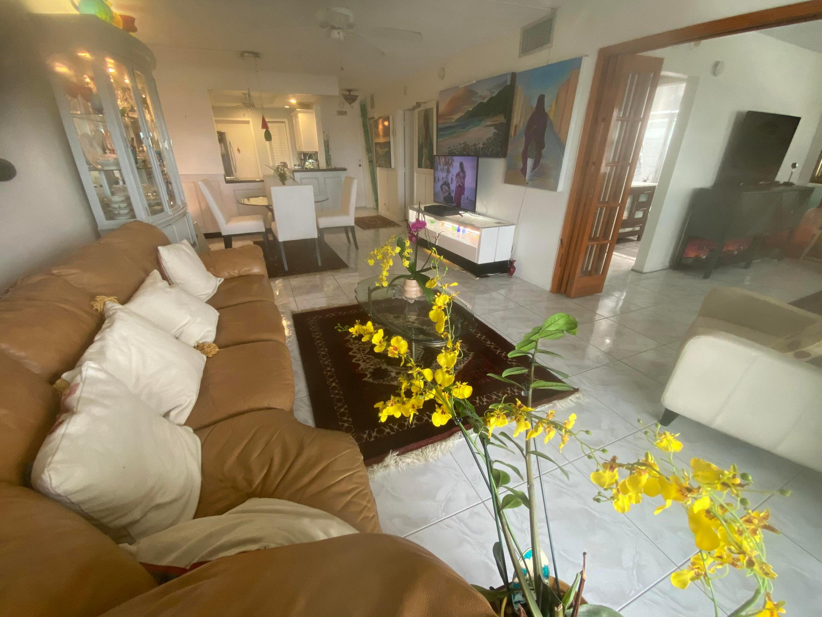 Leisure Towers - Residential Lease