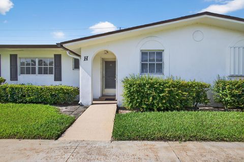 2916 Crosley Drive E H West Palm Beach FL 33415