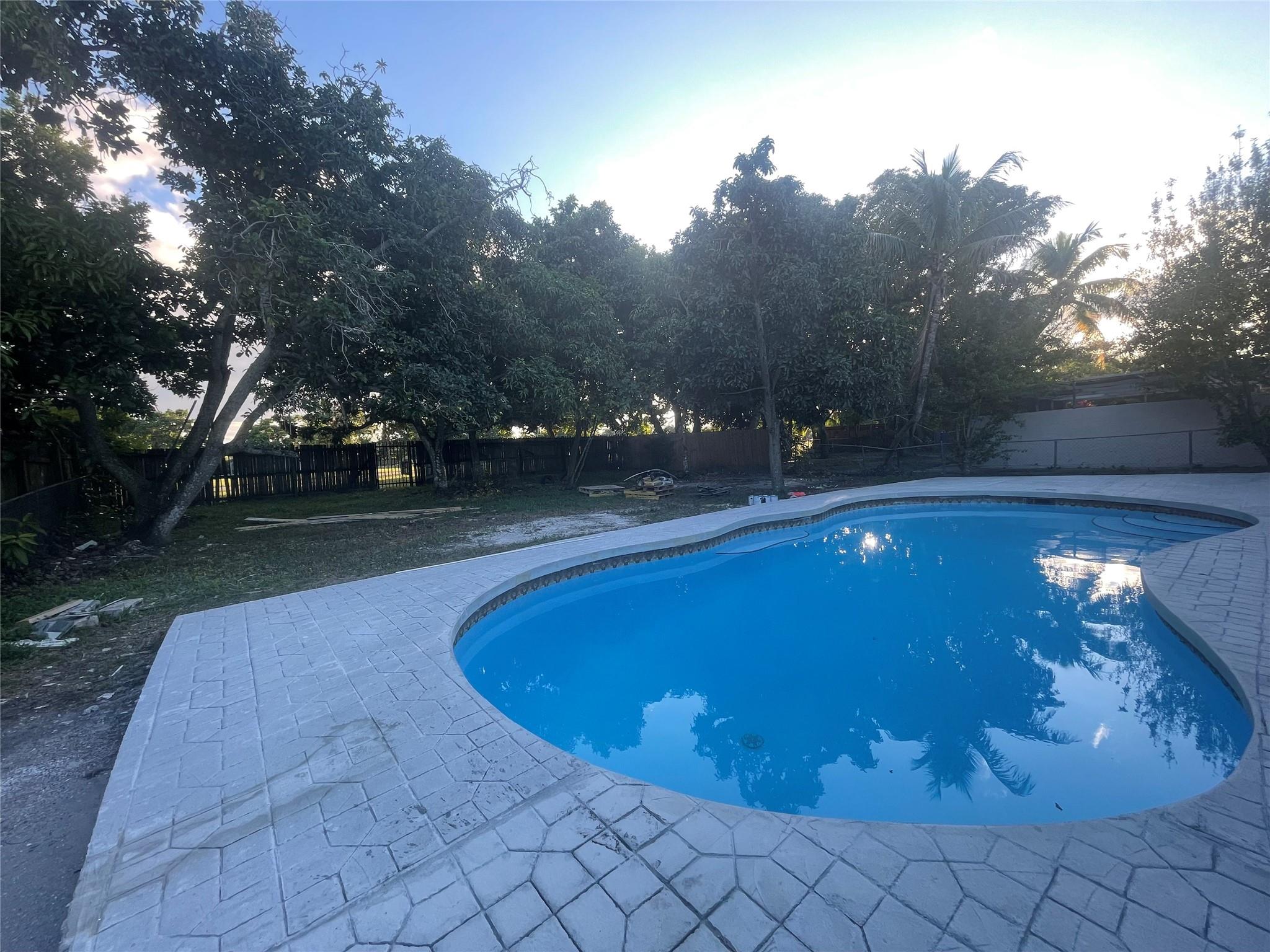 Oriole Estates Sec 8 65-9 - Residential