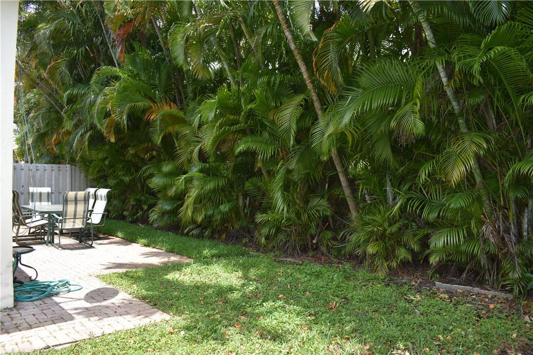 Banyan Oakridge 157-44 B - Residential