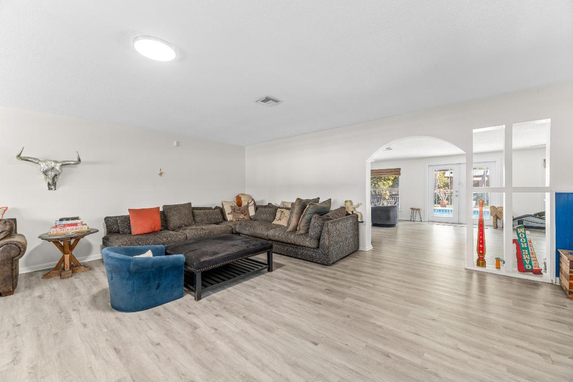 LOXAHATCHEE GROVES - Residential