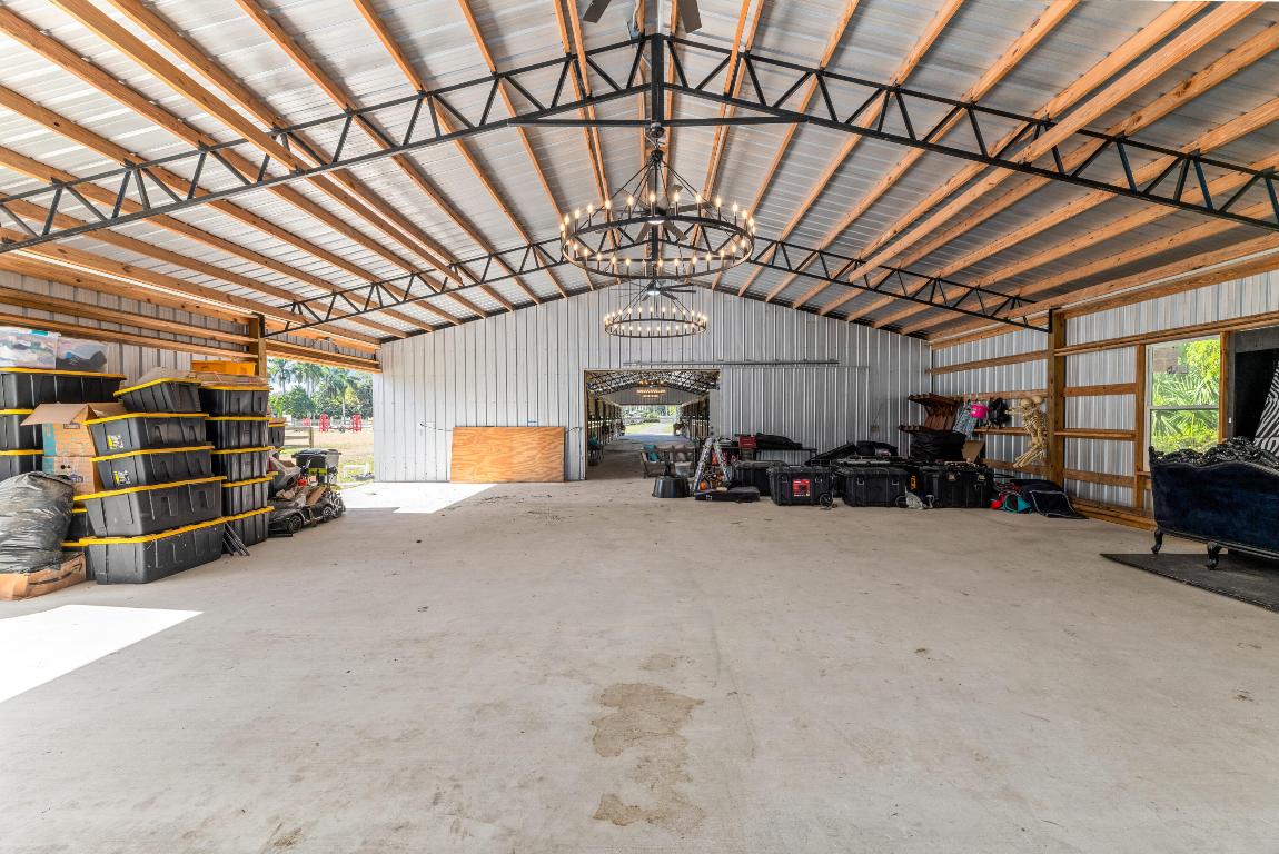 LOXAHATCHEE GROVES - Residential