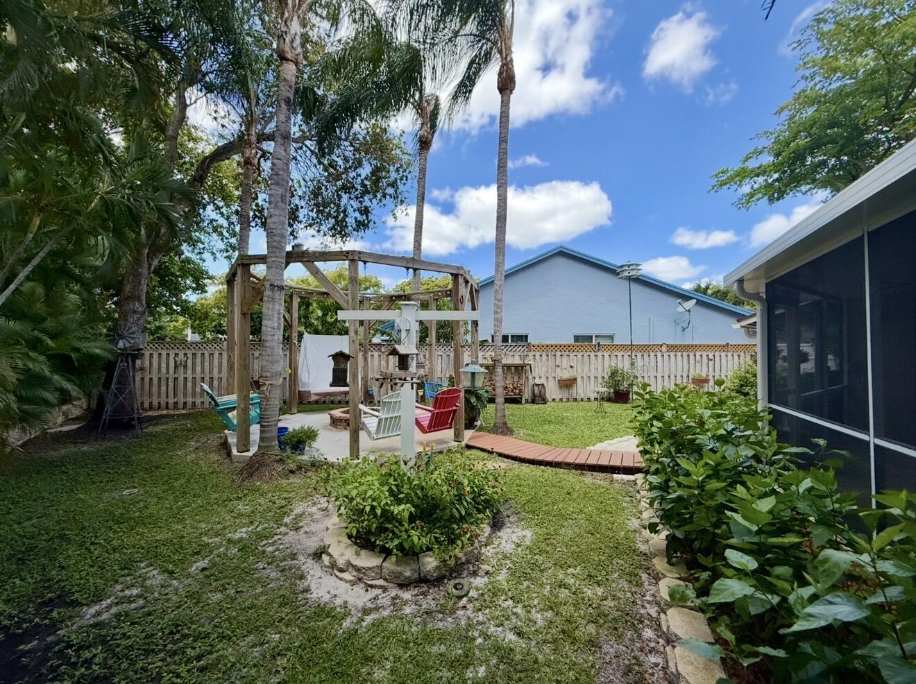 SPRINGTREE - Residential