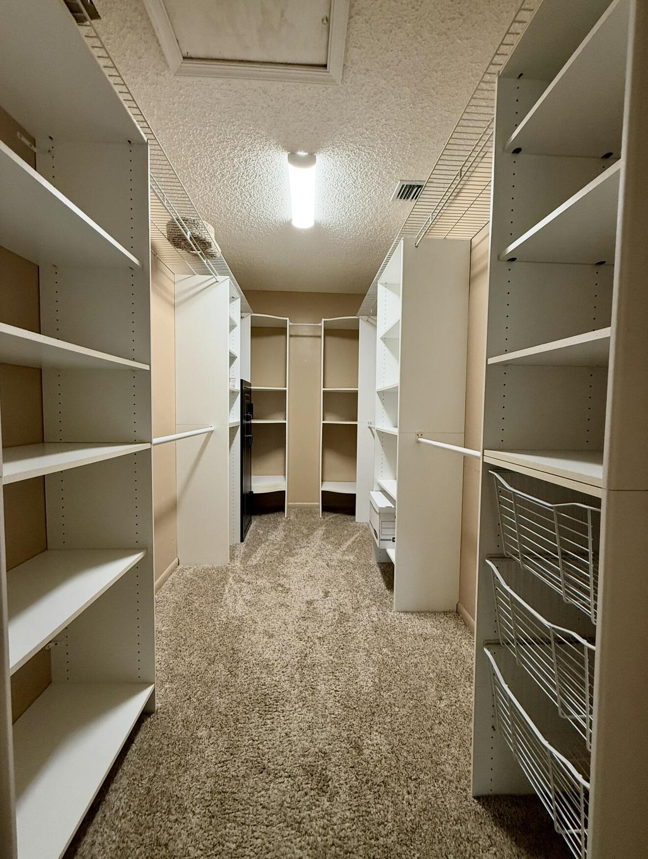 SPRINGTREE - Residential