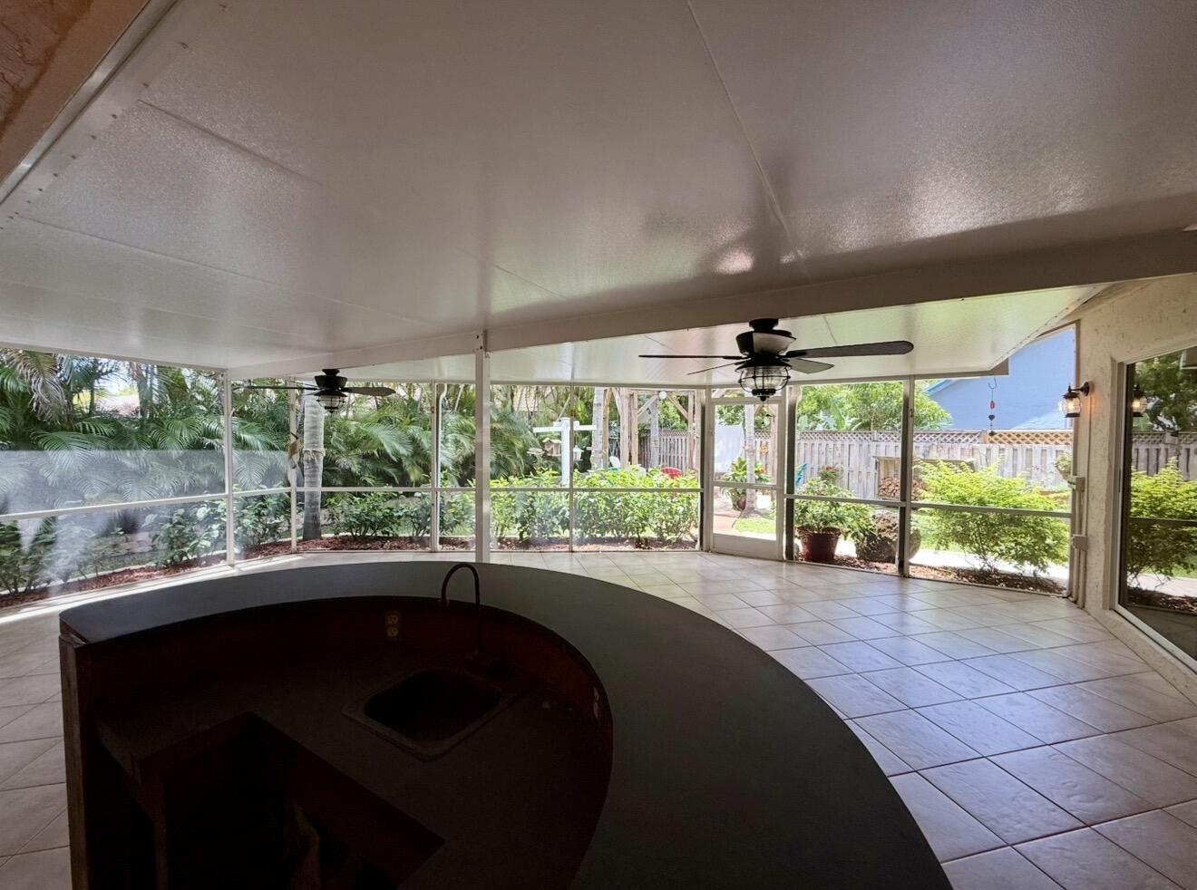 SPRINGTREE - Residential