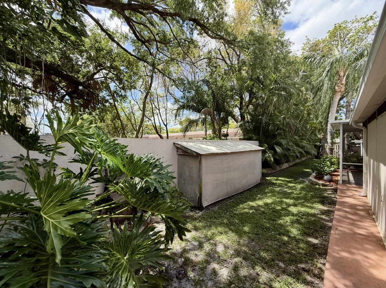 SPRINGTREE - Residential