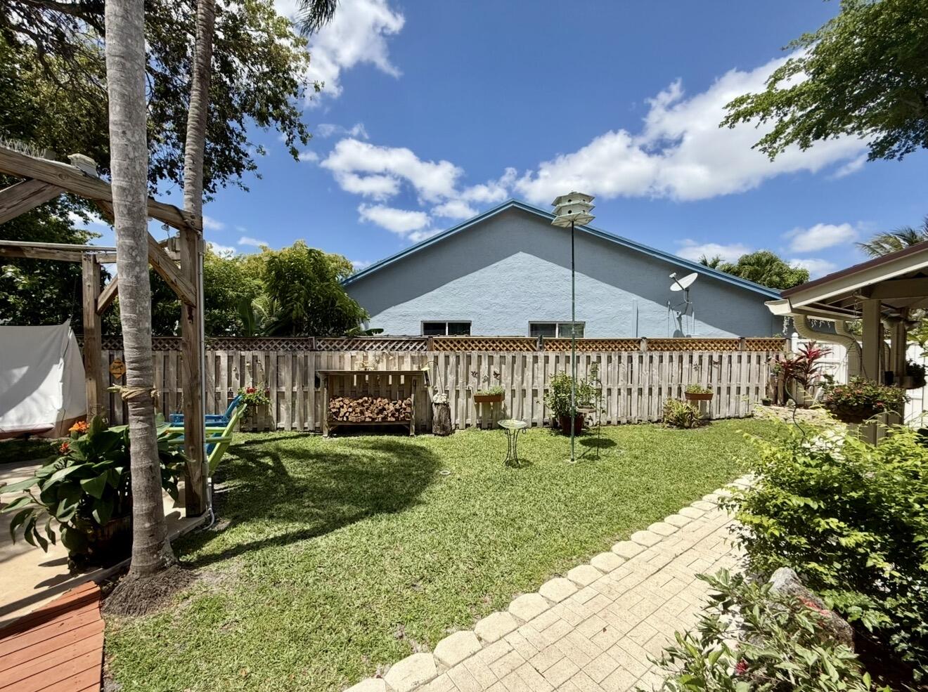 SPRINGTREE - Residential