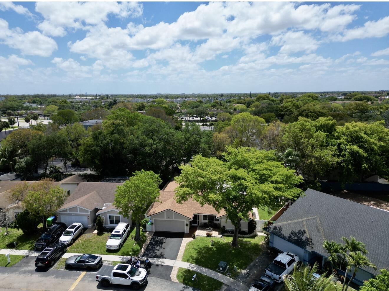 SPRINGTREE - Residential