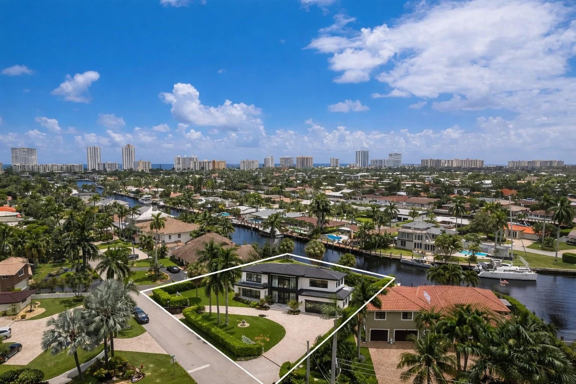SANTA BARBARA SHORES - Residential