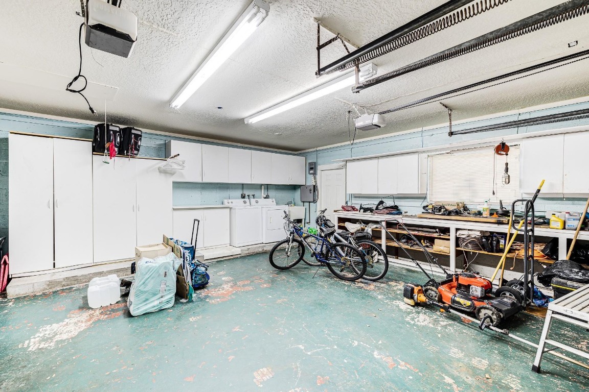 SANTA BARBARA SHORES - Residential