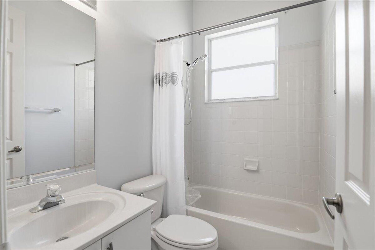 WINDSOR PALMS - Residential