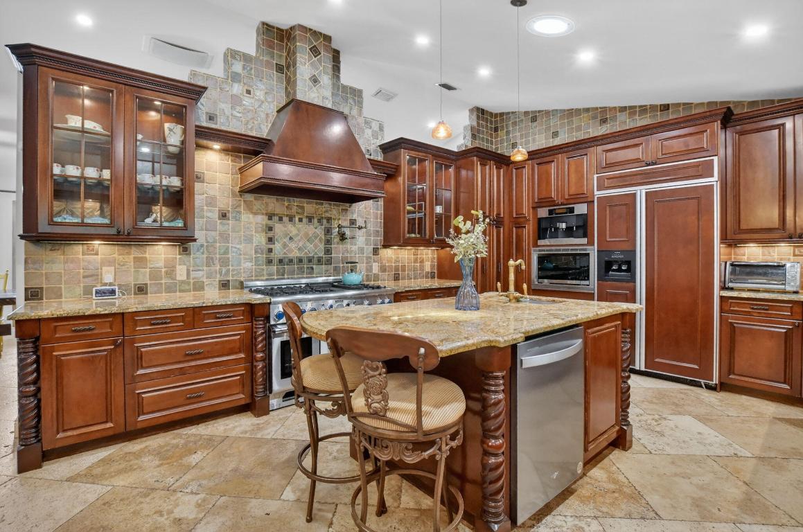 ESTANCIA II OF VIA VERDE - Residential