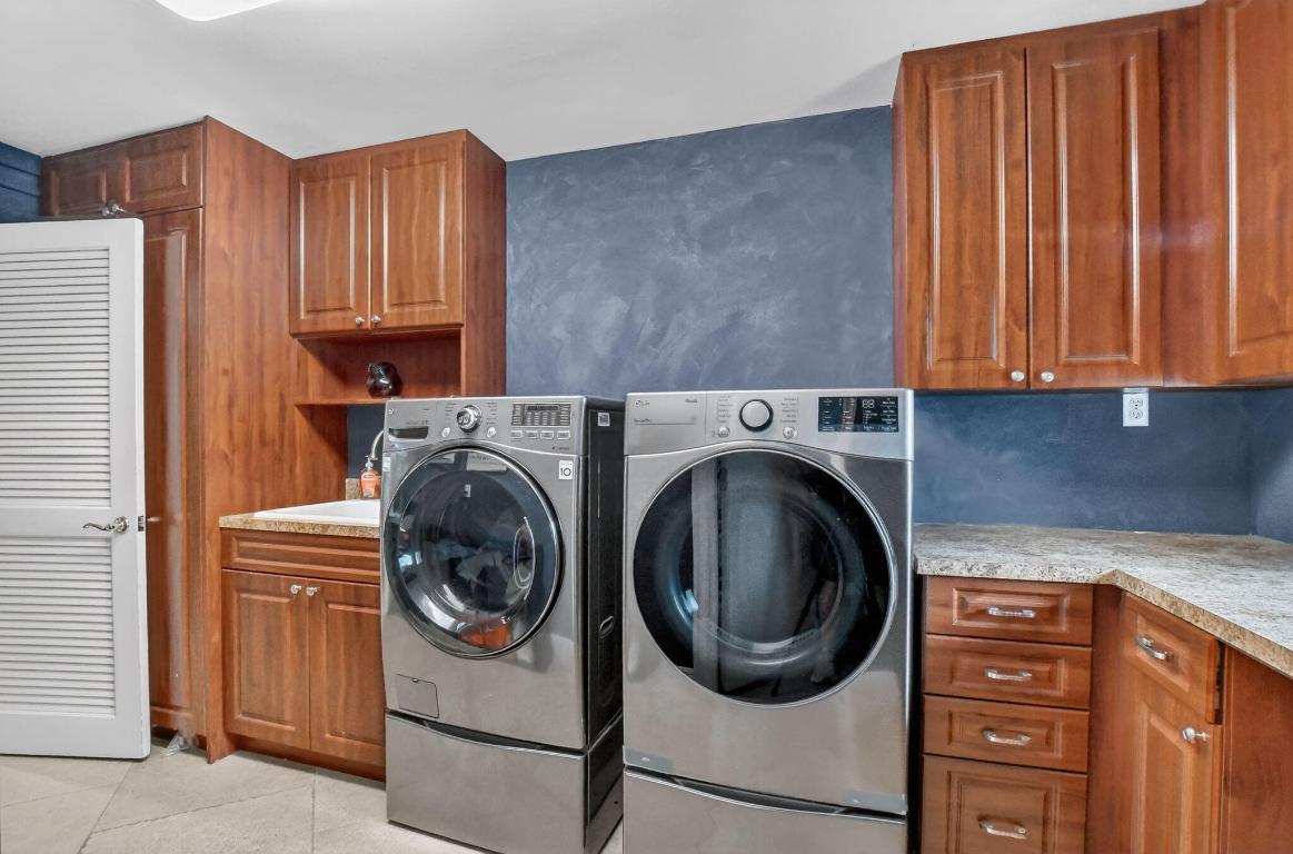 ESTANCIA II OF VIA VERDE - Residential