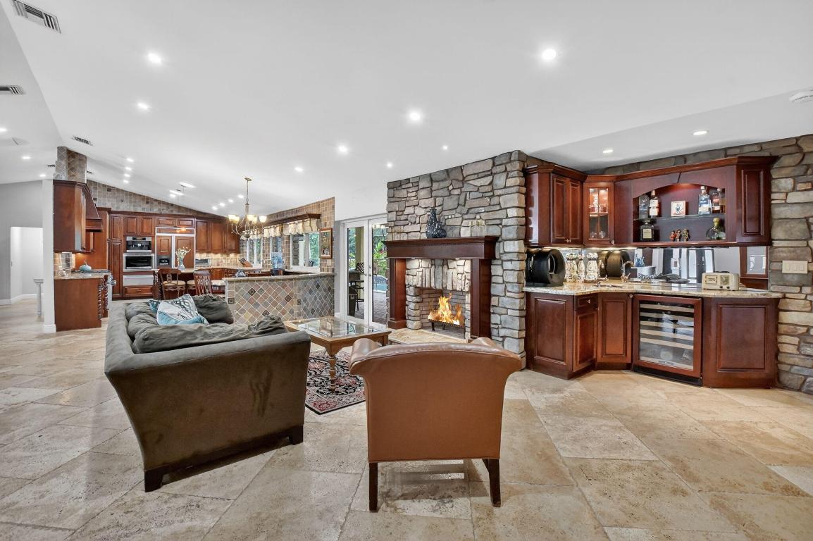 ESTANCIA II OF VIA VERDE - Residential