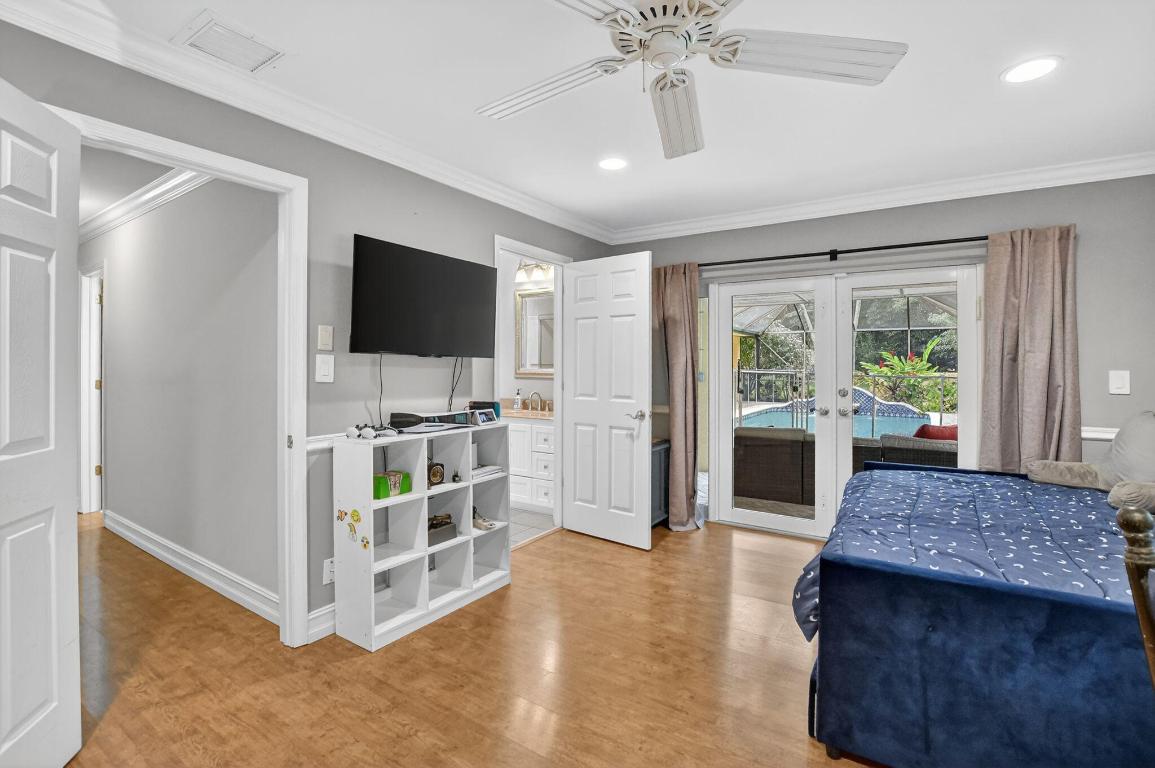 ESTANCIA II OF VIA VERDE - Residential